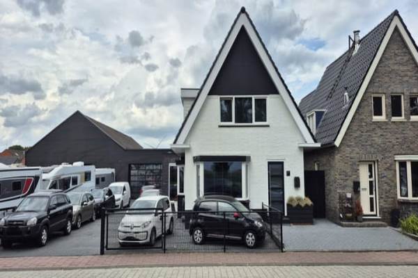 Woning Kanaal A NZ 122 Emmer-Compascuum