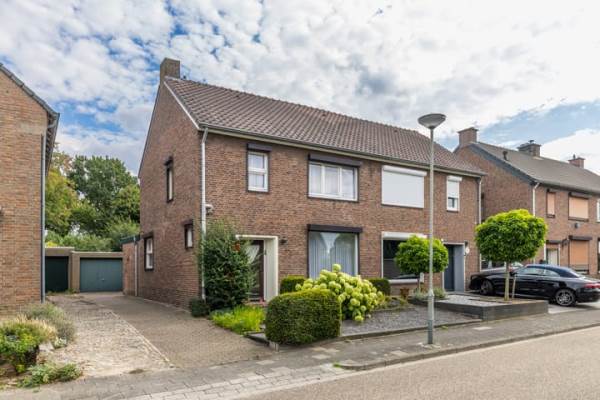Woning Burg Strijkersstraat 29 Urmond