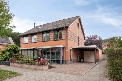 Woning Sientje van Houtenlaan 61 Enschede