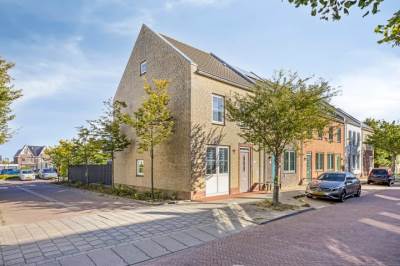 Woning Hoge Weere 100 Zwaag