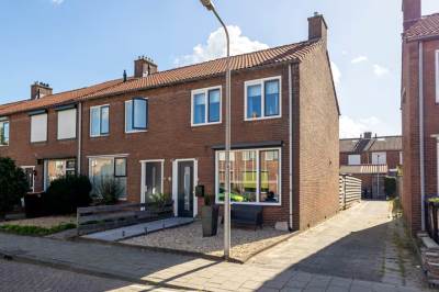 Woning Prinses Margrietstraat 11 Meerkerk