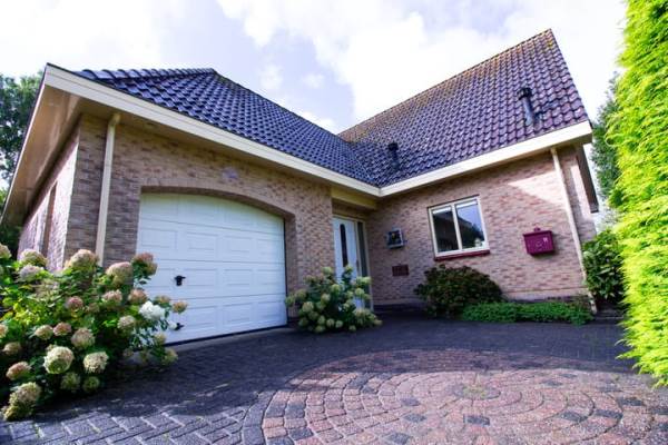 Woning Schoutsland 11 Andijk