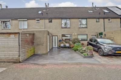 Woning Weegbree 5 Hoogvliet Rotterdam