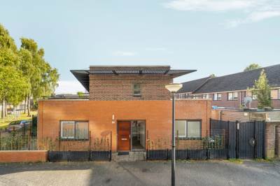 Woning Humberto Delgadoplein 25 Amsterdam