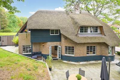 Woning Van Voorschotenlaan 12 Den Haag