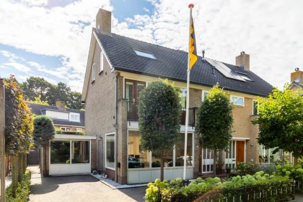 Woning Rembrandtlaan 225 Sliedrecht