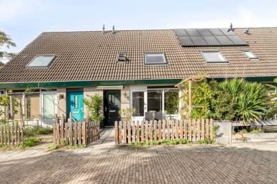 Woning J. Calsstraat 4 Amsterdam