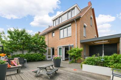 Woning L.A. Braakstraat 1 Aalsmeer