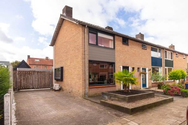 Woning Dahliastraat 1 Eerbeek