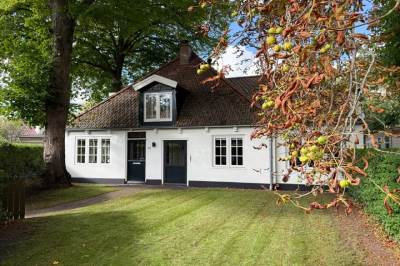 Woning Karel de Grotelaan 33 Bergen (NH)