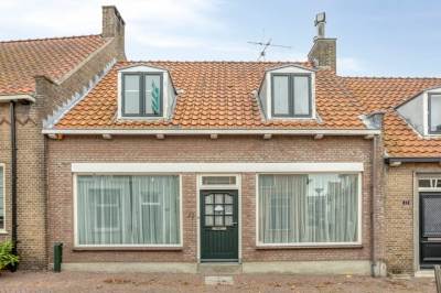 Woning Dorpsstraat 15 Zuidland