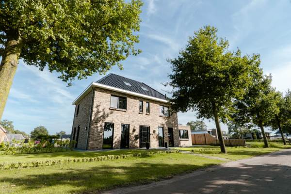 Woning Vredeman de Vrieslaan 68 Almelo