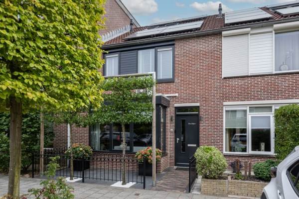 Woning Bachplantsoen 3 Dirksland