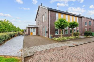 Woning Jan Altinkstraat 1 Ten Boer