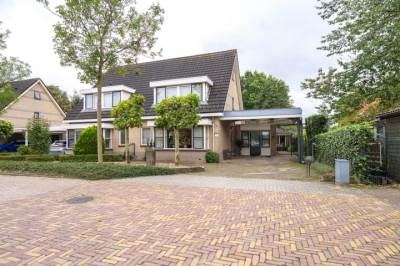 Woning Donkerbos 11 Alphen (GE)