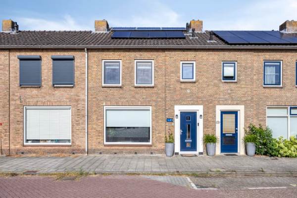 Woning Graaf van Egmondstraat 11 Oud-Beijerland