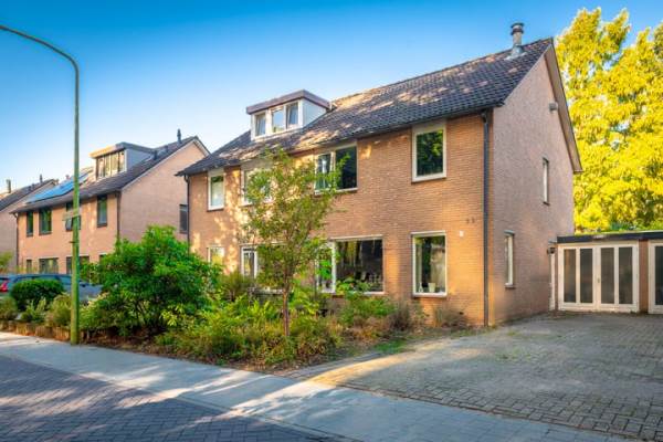Woning Pater de Leeuwweg 33 Austerlitz