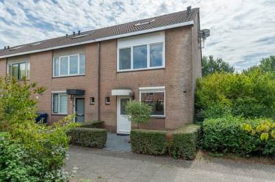 Woning Bitterkruidpad 13 Almere