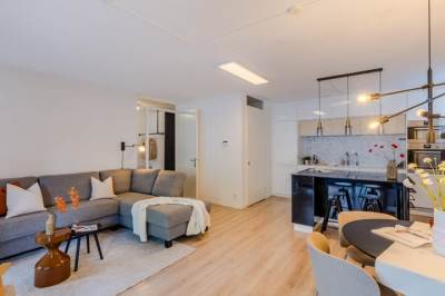 Woning Fritz Dietrich Kahlenbergstraat 127 Amsterdam