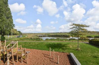 Woning Waterleliekade 1 Den Haag