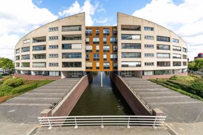 Woning Waddenring 97 Barendrecht