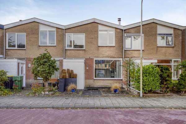 Woning Sterrenlaan 34 Puttershoek