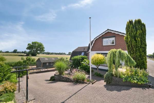 Woning Maasdijk 37 Poederoijen