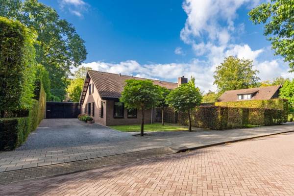 Woning Professor Gimbrèrelaan 172 Tilburg