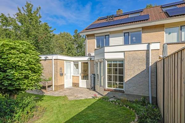 Woning De Veldse Hofstede 100 Zetten
