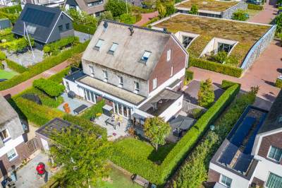 Woning Bart van der Lecklaan 11 Blaricum