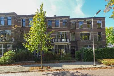 Woning J.C. van Markenplein 8 Delft
