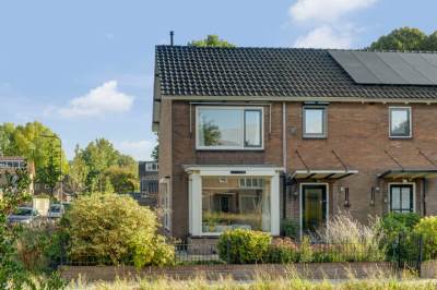 Woning Prins Bernhardlaan 1 Dieren