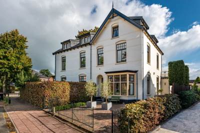 Woning van Galenlaan 1A Baarn