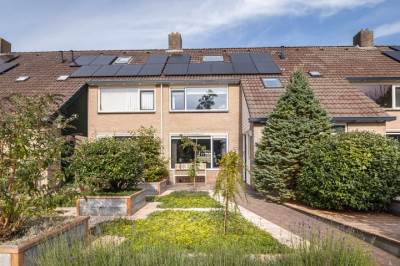 Woning Canterstins 29 Stiens