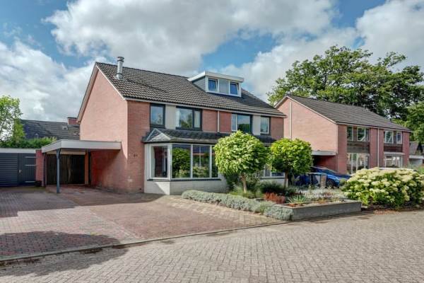 Woning Asbreukerhoek 21 Enschede