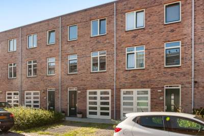 Woning van Ruisdaelstraat 58 Zwijndrecht