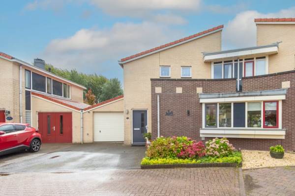 Woning Zigt 41 Warmenhuizen