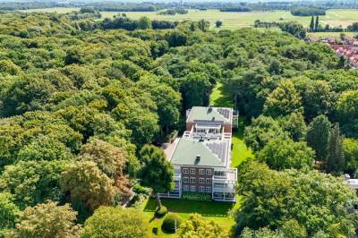 Woning Laan van Pluymestein 22 Wassenaar