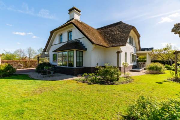 Woning Anton Koolhaaspad 1 Voorschoten