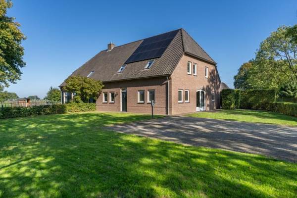 Woning Hoek 9 Den Dungen