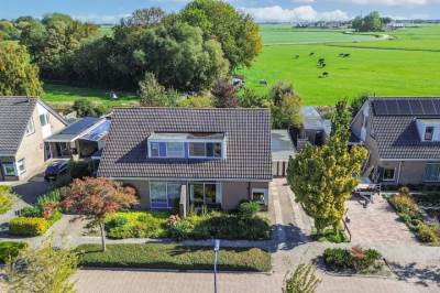 Woning Ds J van Dijkstraat 16 Tzum