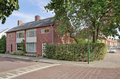 Woning van de Poelstraat 11 Raamsdonksveer