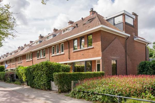 Woning Van Zuylen van Nijeveltstraat 145 Wassenaar