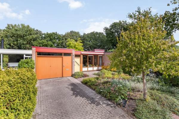 Woning Anna Bijnsstraat 52 Hengelo (OV)