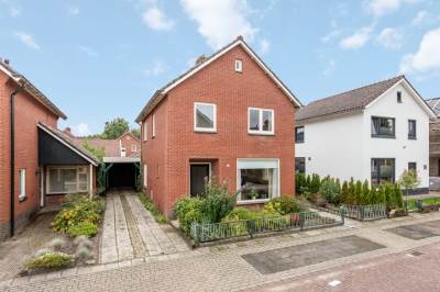 Woning Julianastraat 12 Rossum (OV)