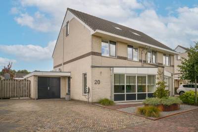 Woning Uithof 20 Wijk en Aalburg
