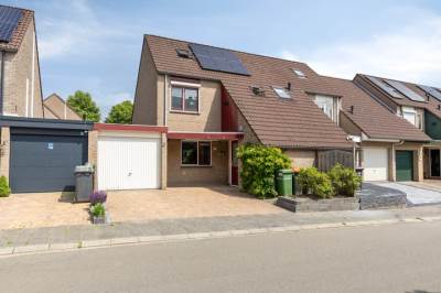 Woning Mezenveld 135 Emmen