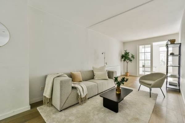 Woning Kanaalstraat 102 Amsterdam