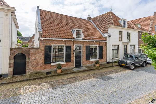 Woning Kloosterstraat 8 Naarden