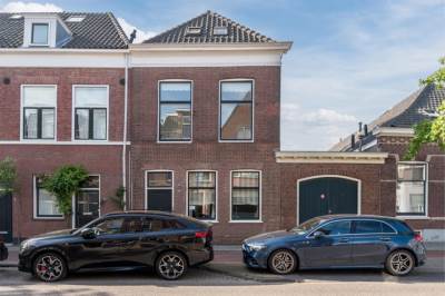 Woning Lage Rijndijk 24 Leiden
